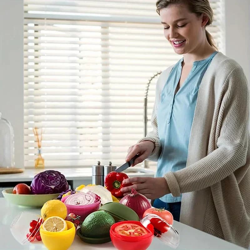 Plastikinė sandari dėžutė daržovėms ir maistui šviežiai išlaikyti